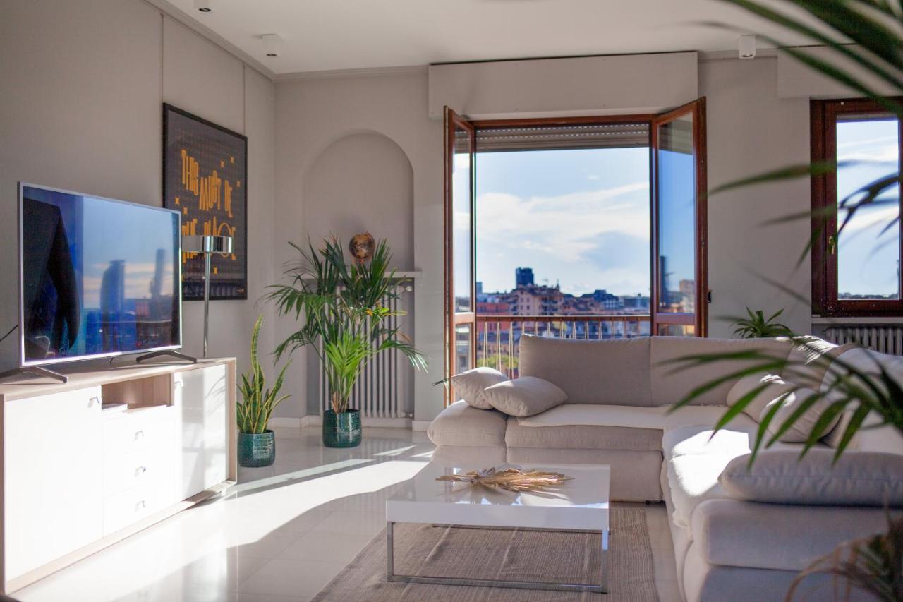 Stelvio Rooftop - Penthouse Skyline With Terrace And Jacuzzi Milan Bagian luar foto